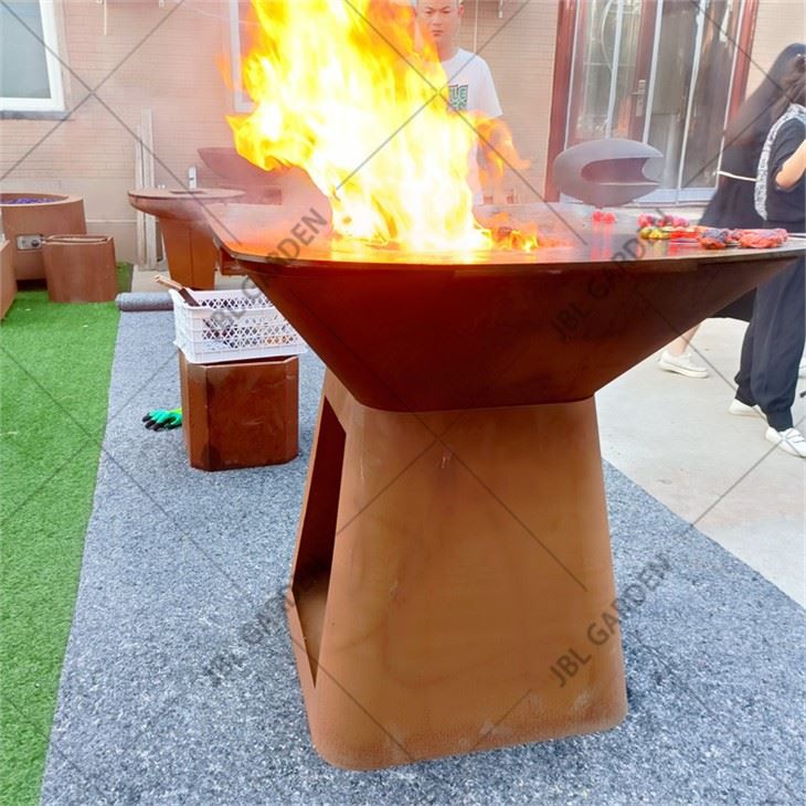 Nqe Ntawm Steel Grill