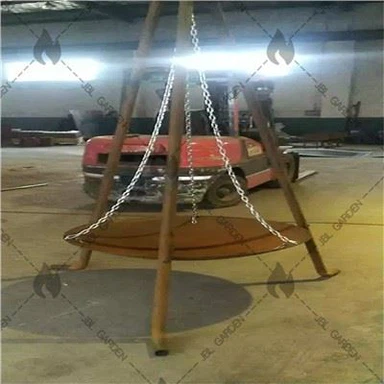 Tawm ntawm Qhov Rooj Firepits