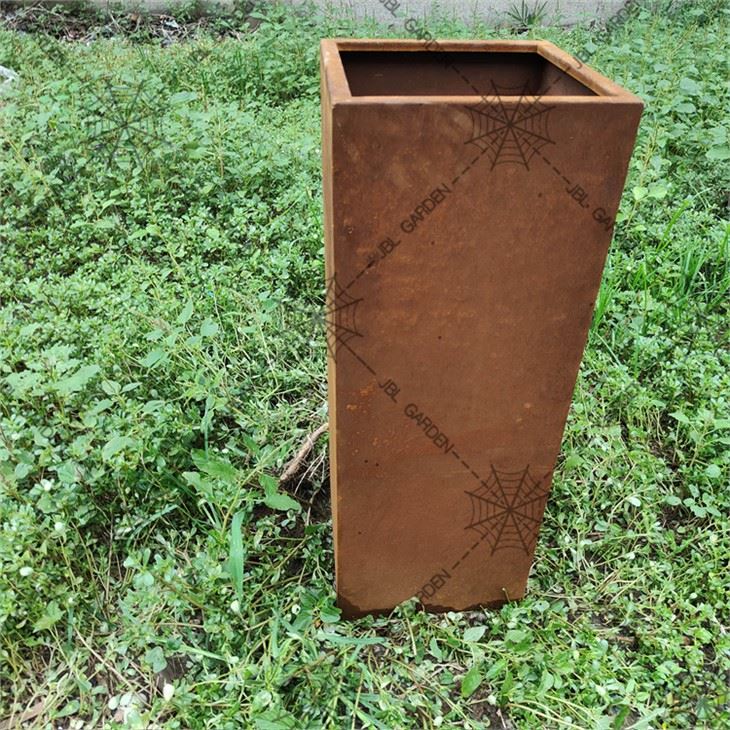 Steel Planter Boxes Ze Kuv