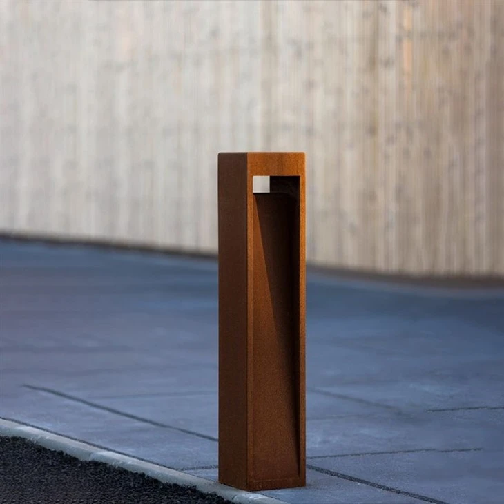 Bollard Lawn Light