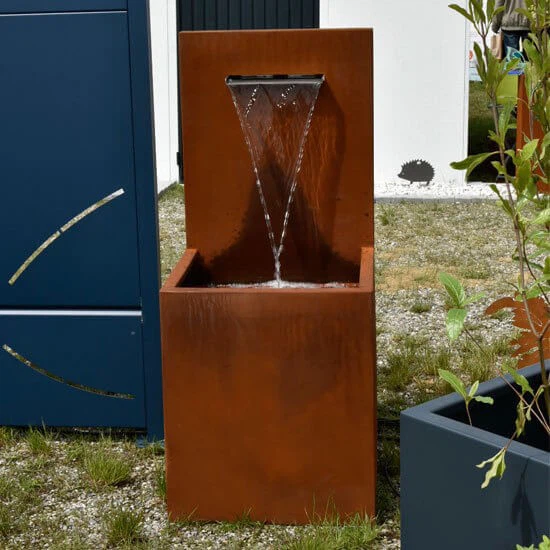 Corten Fountain With Planter Top
