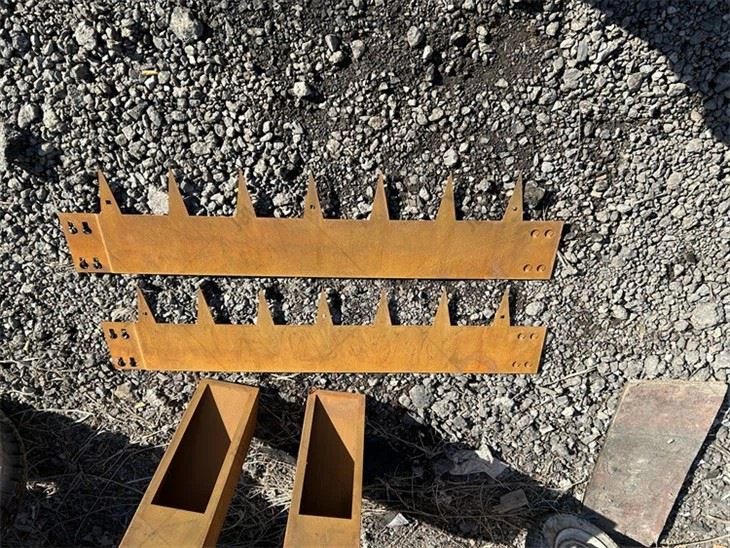 GALVANISED STEEL EDGING