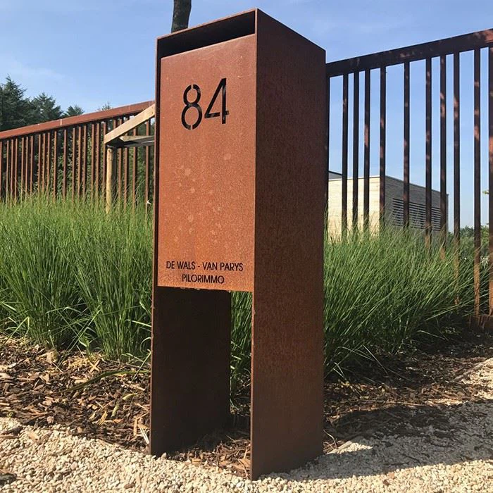 Outdoor Sculpture Steel Mailbox