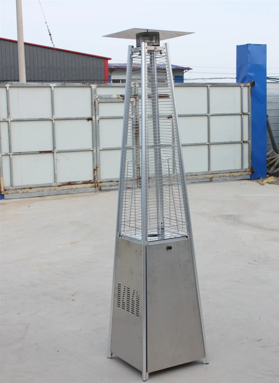 Portable And Efficient: Tower - Shaped Stainless Steel Heater Debuts